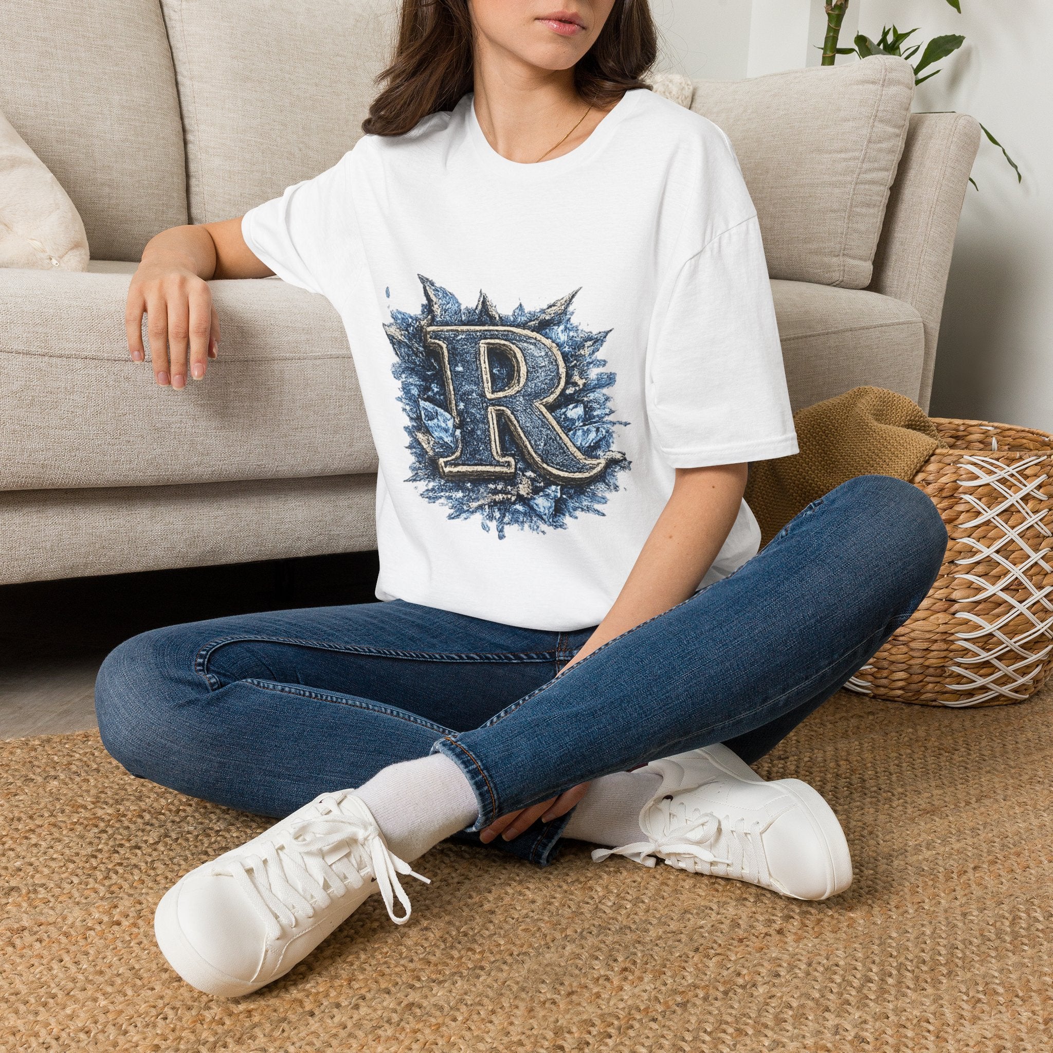 R Crest Graphic T-Shirt — Vintage Blue Letter R Logo Tee
