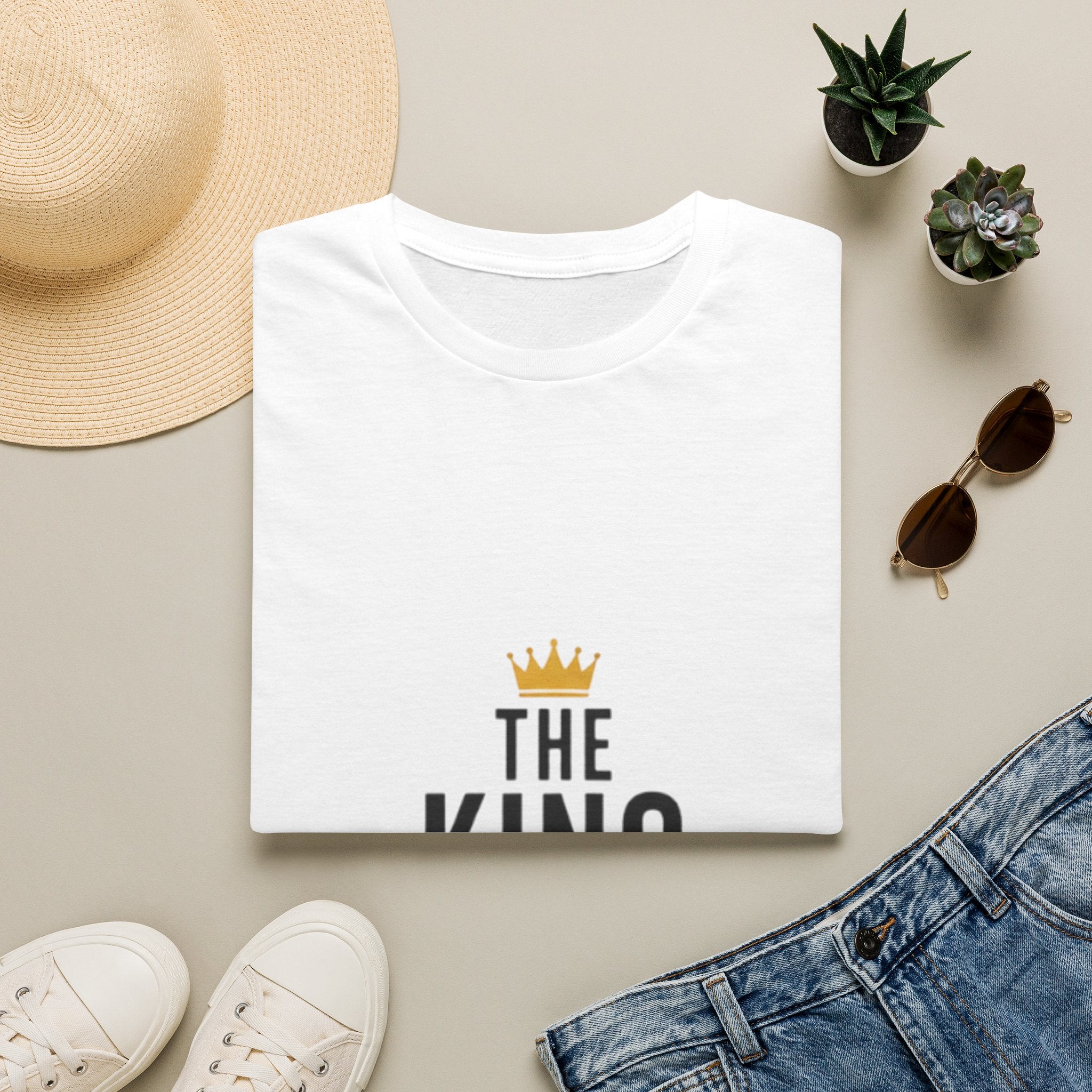 The King T-Shirt — Crown Graphic Tee for Men & Dad Gifts