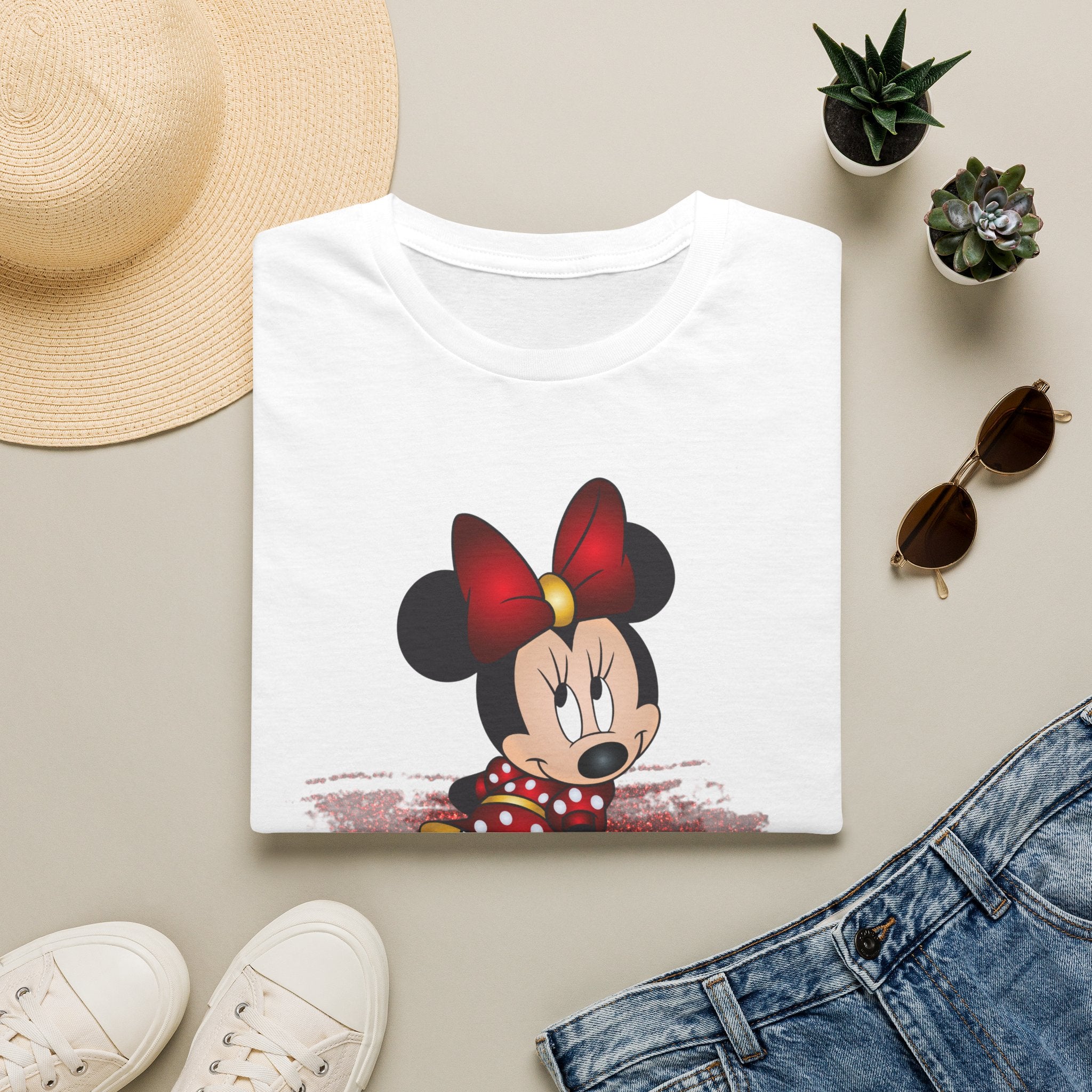 Minnie Mouse Retro Pose T-Shirt - Cute Disney Graphic Tee
