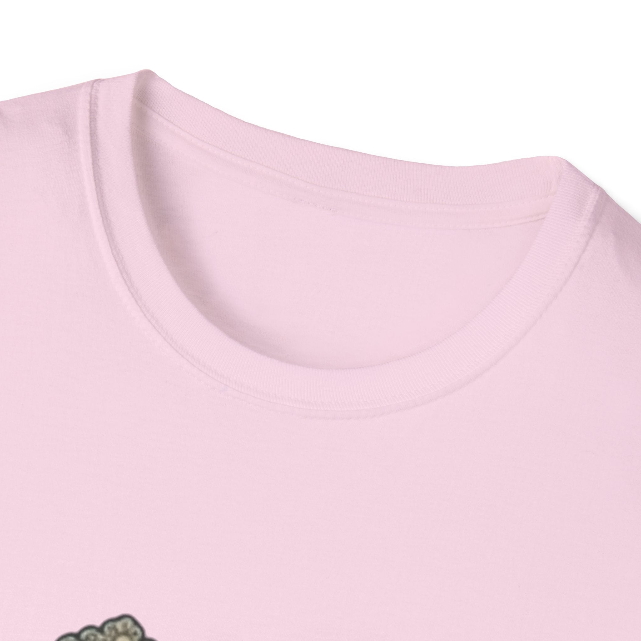 Minnie Mouse Vanity T-Shirt – Vintage Makeup Desk Graphic Tee