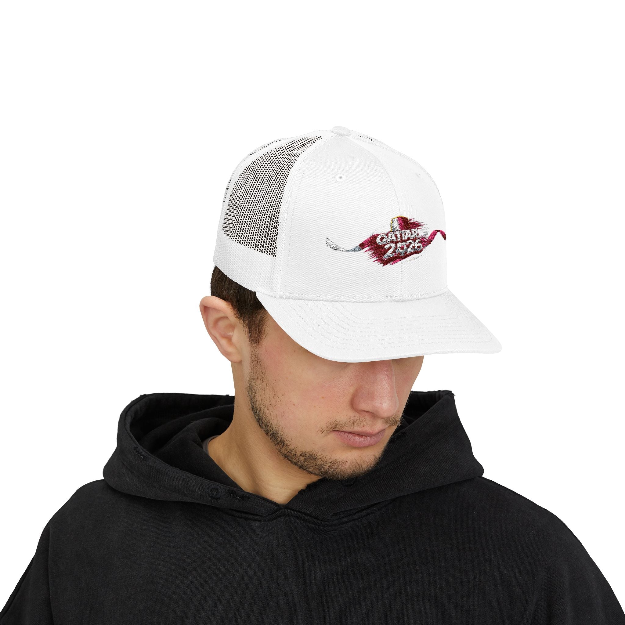 Qatar Trucker Hat – Class of 2025 Grad Cap Design