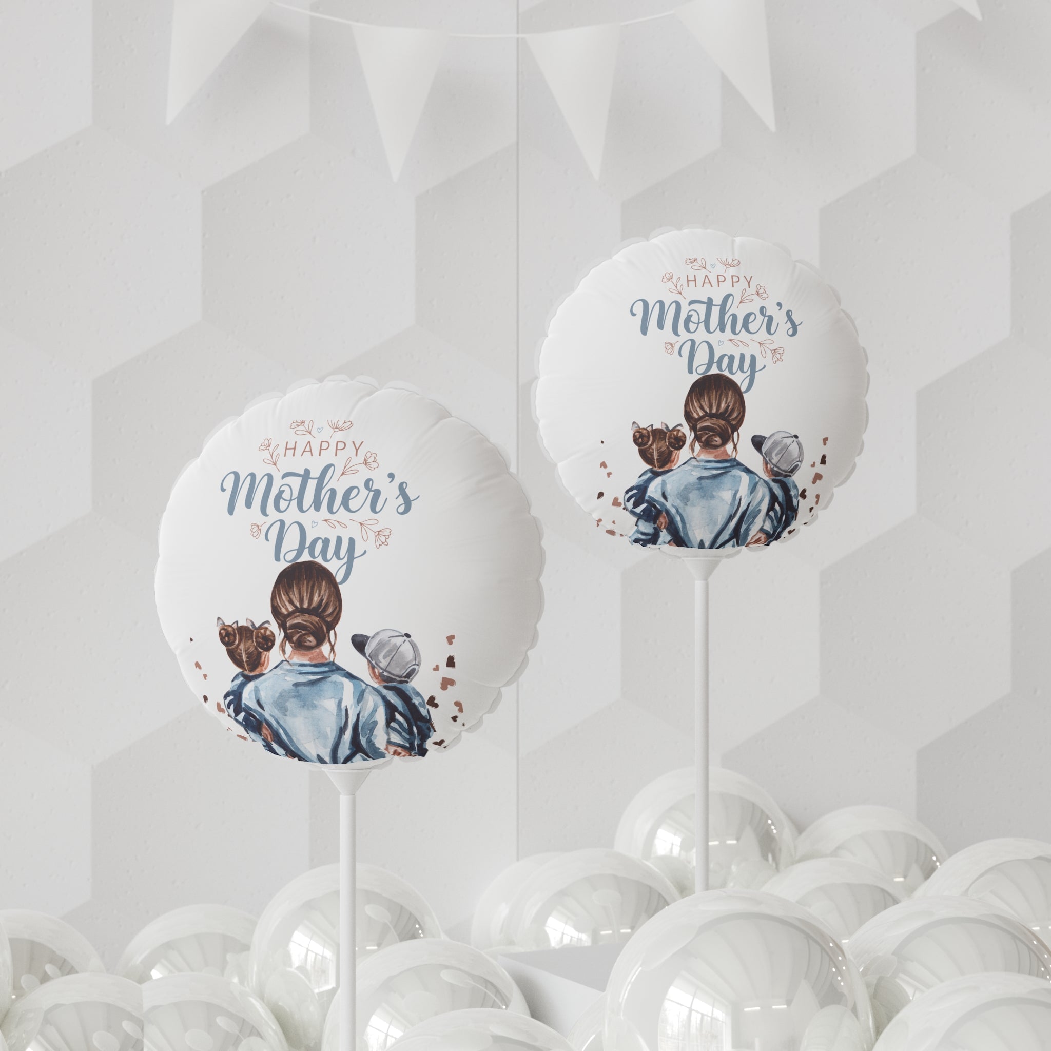 Happy Mother's Day Balloon — 11" Round/Heart Foil Balloon with Mom & Kids Illustration