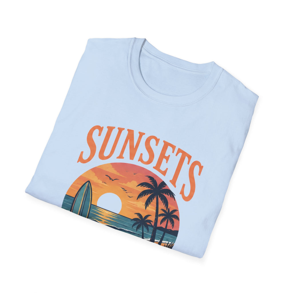 Sunsets & Palm Trees unisex T-Shirt — Tropical Surf Retro Tee
