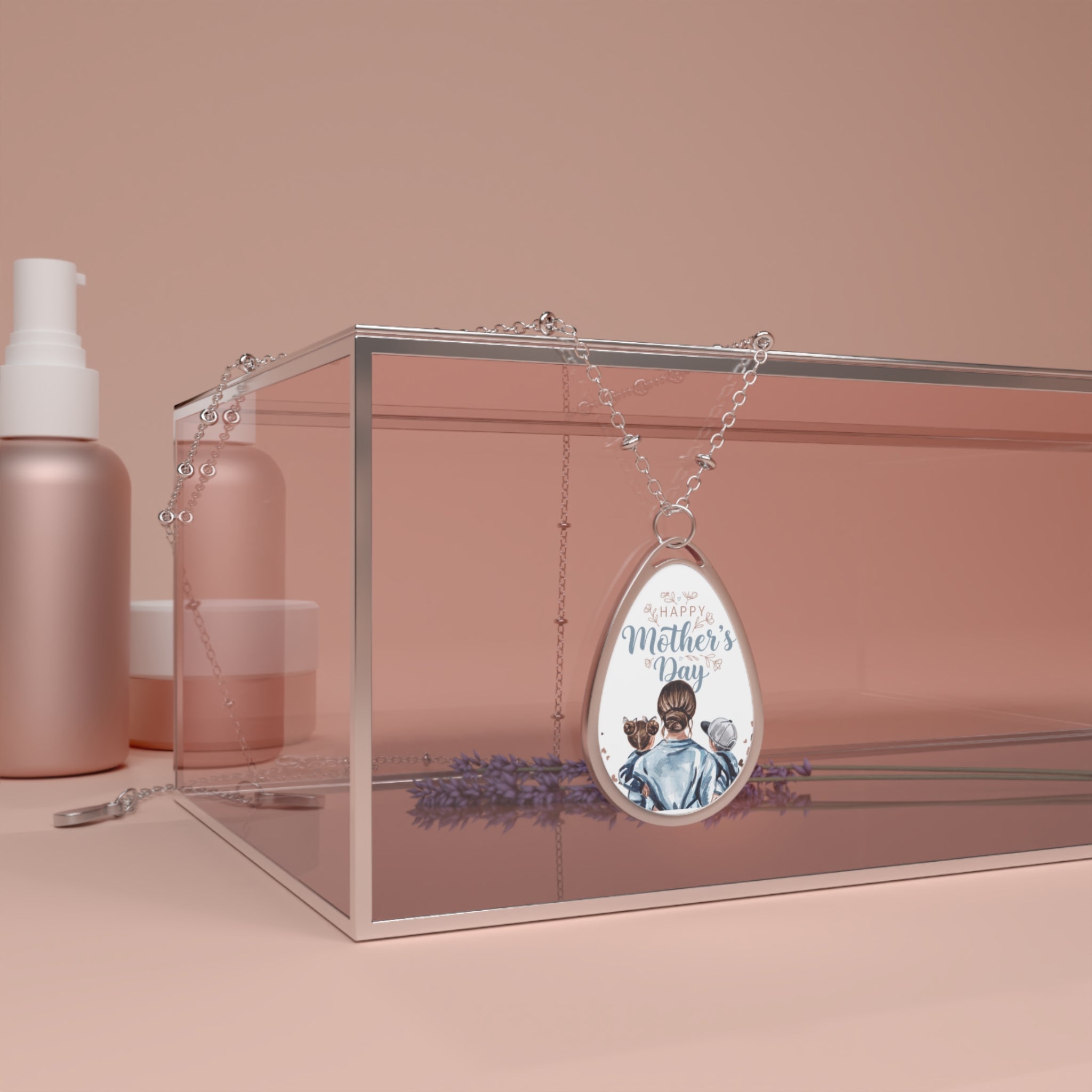 Mother’s Day Oval Necklace – Engraved Teardrop Pendant with Mom & Kids Illustration