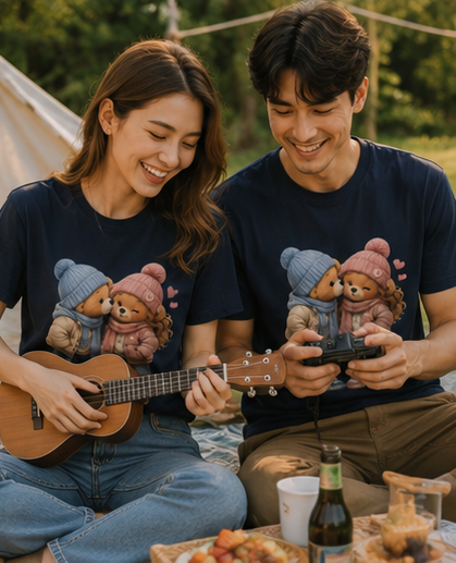 Cute Winter Bears unisex T‑Shirt — Adorable Kissing Bears in Hats & Scarves