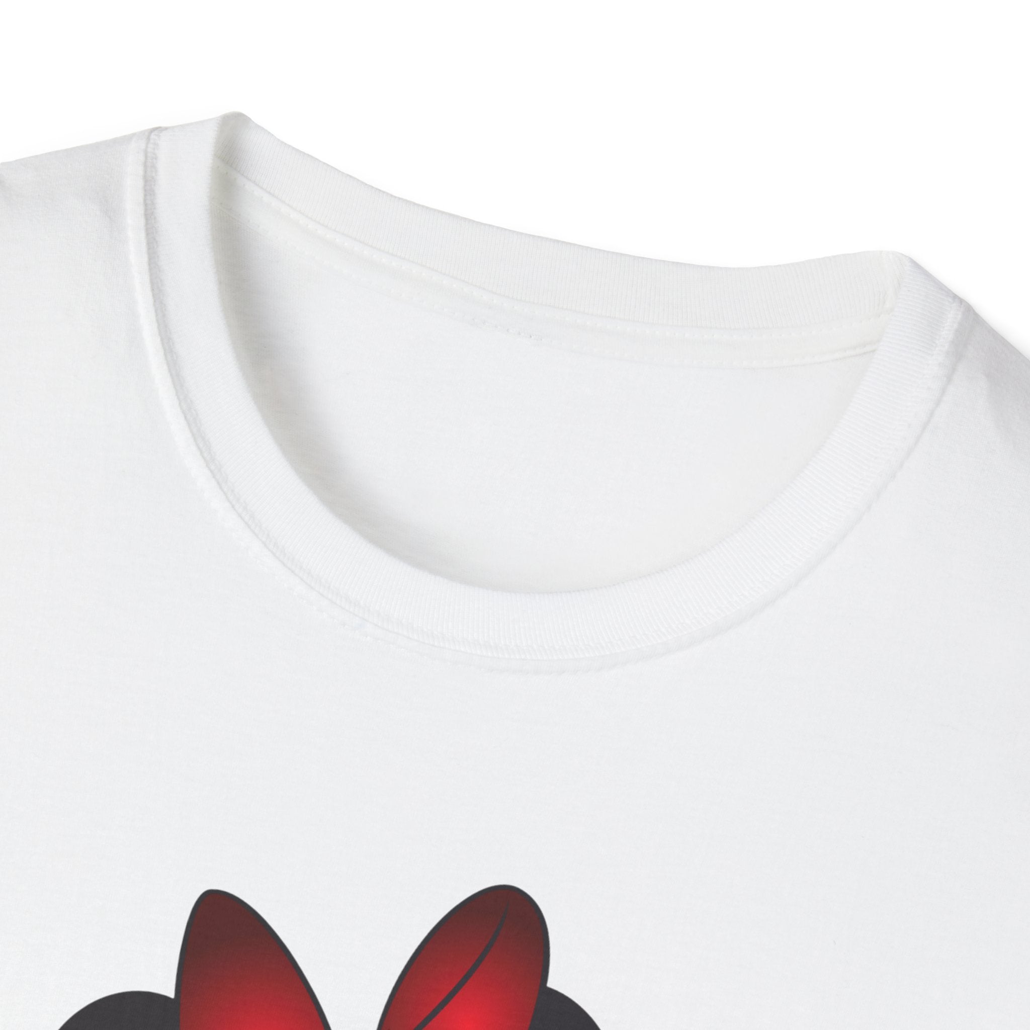 Minnie Mouse Retro Pose T-Shirt - Cute Disney Graphic Tee