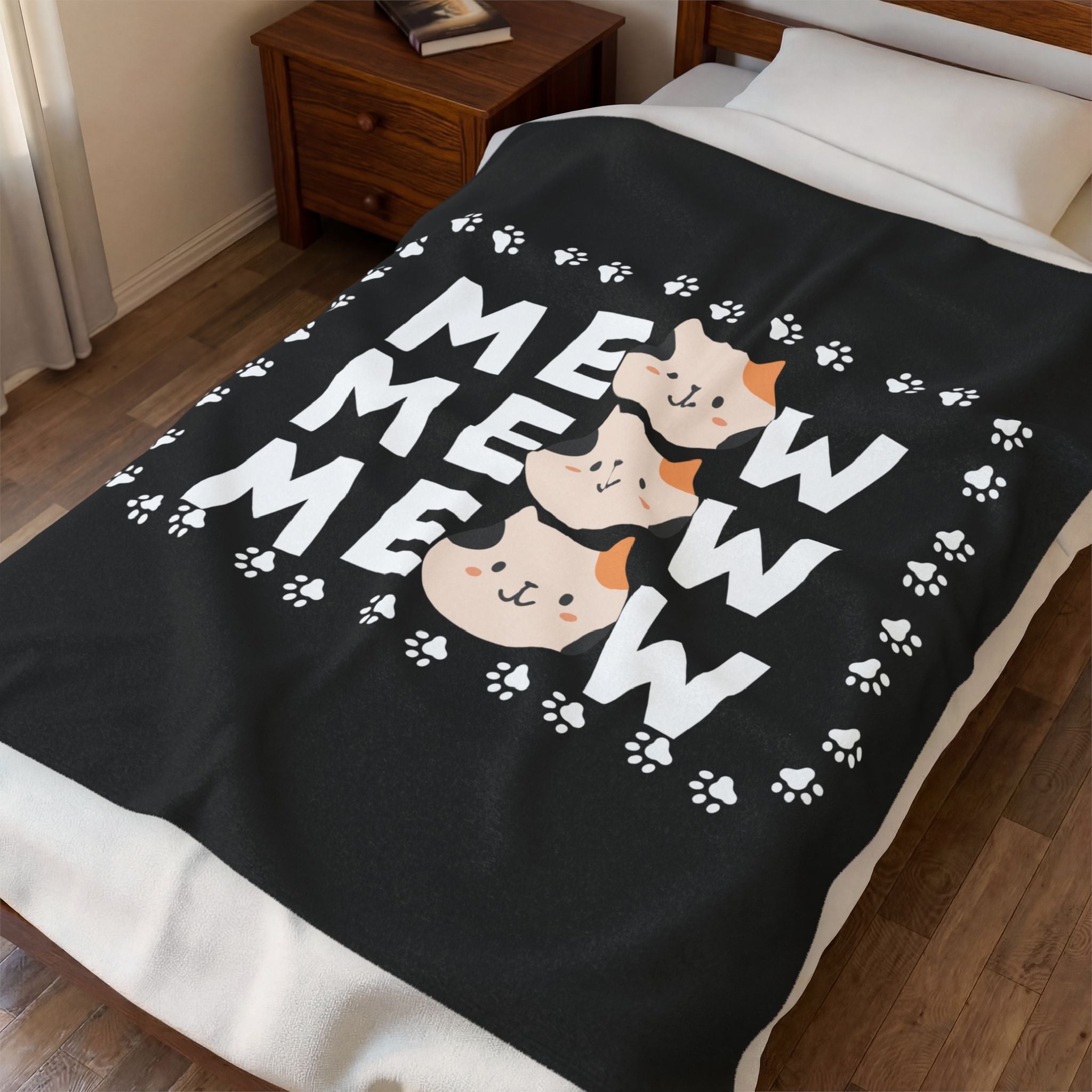 Meow Meow Cat Plush Blanket — Cute Paw Print Velveteen Throw for Cat Lovers